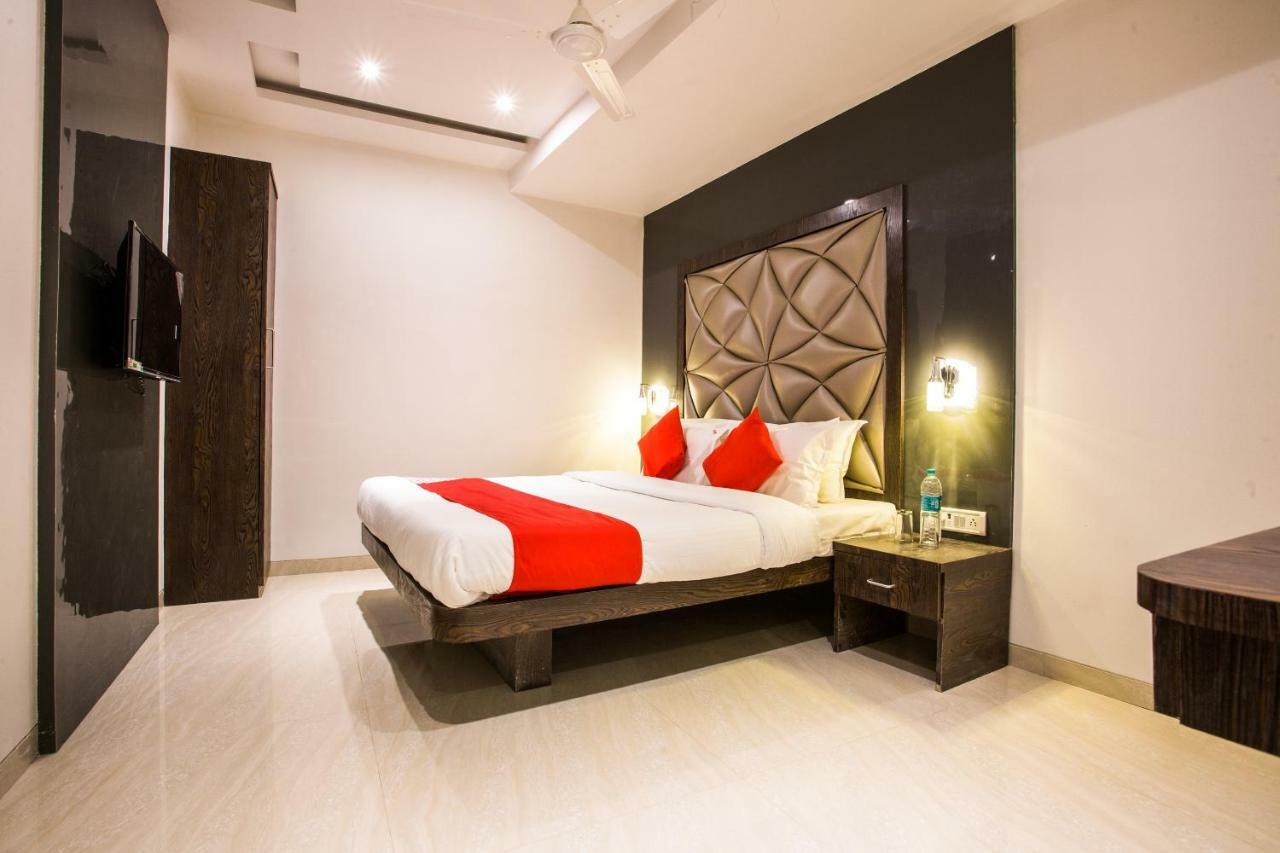 Oyo 37559 Hotel Al Haram Bombay Extérieur photo